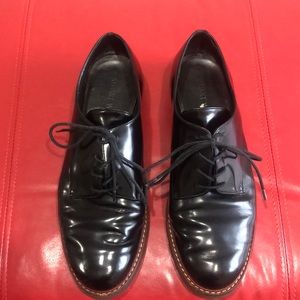 Stuart Weitzman Oxford Shoes